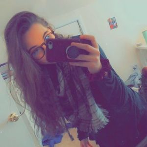 Meet your Posher, Sophia